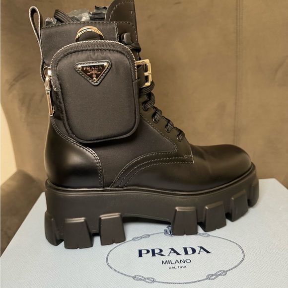 Prada boots - Picture 5 of 5
